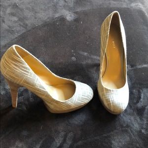 Brand new Nine West heels